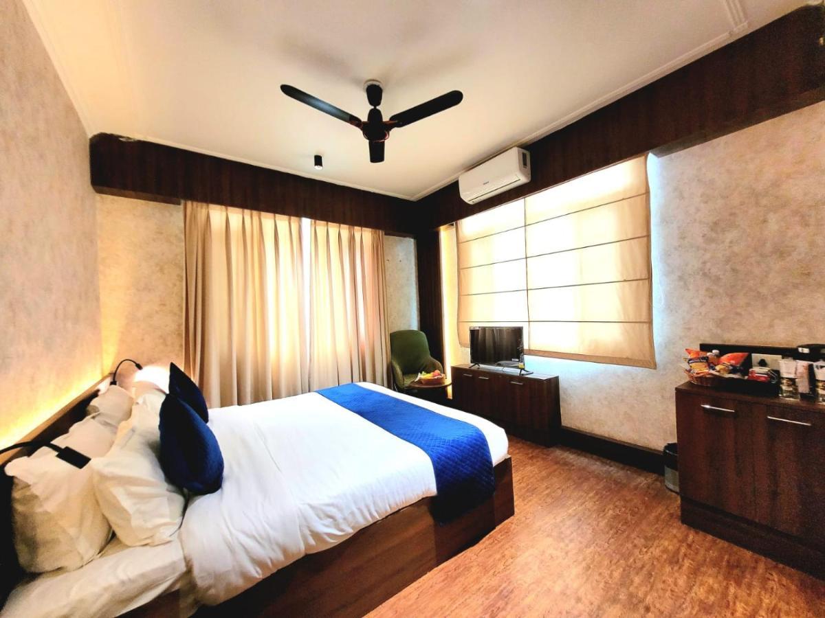 Hotel Green Rooms, Vintage Luxury Near Dal Lake Srīnagar Exteriör bild