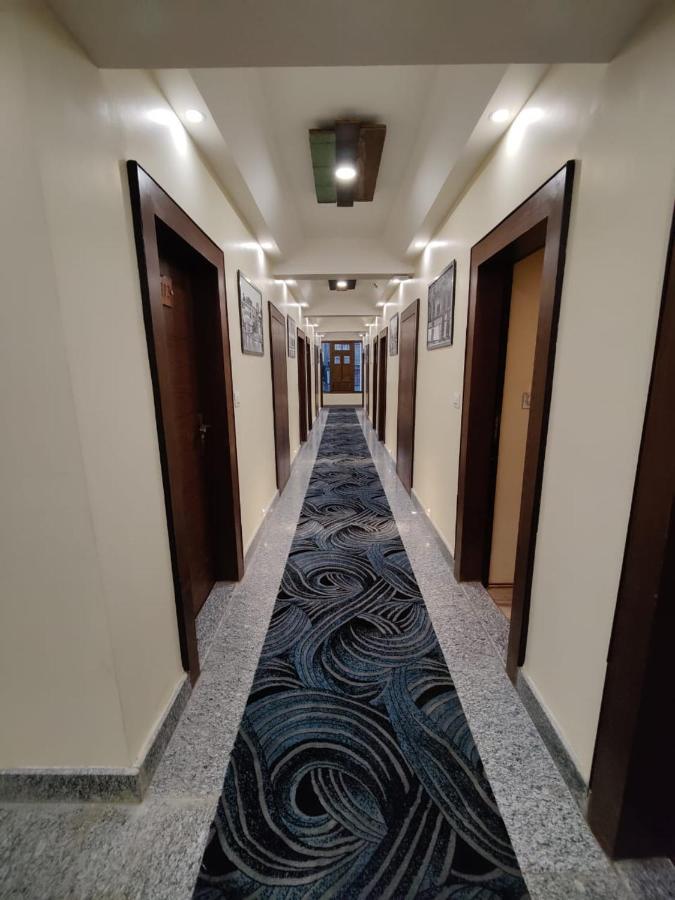 Hotel Green Rooms, Vintage Luxury Near Dal Lake Srīnagar Exteriör bild