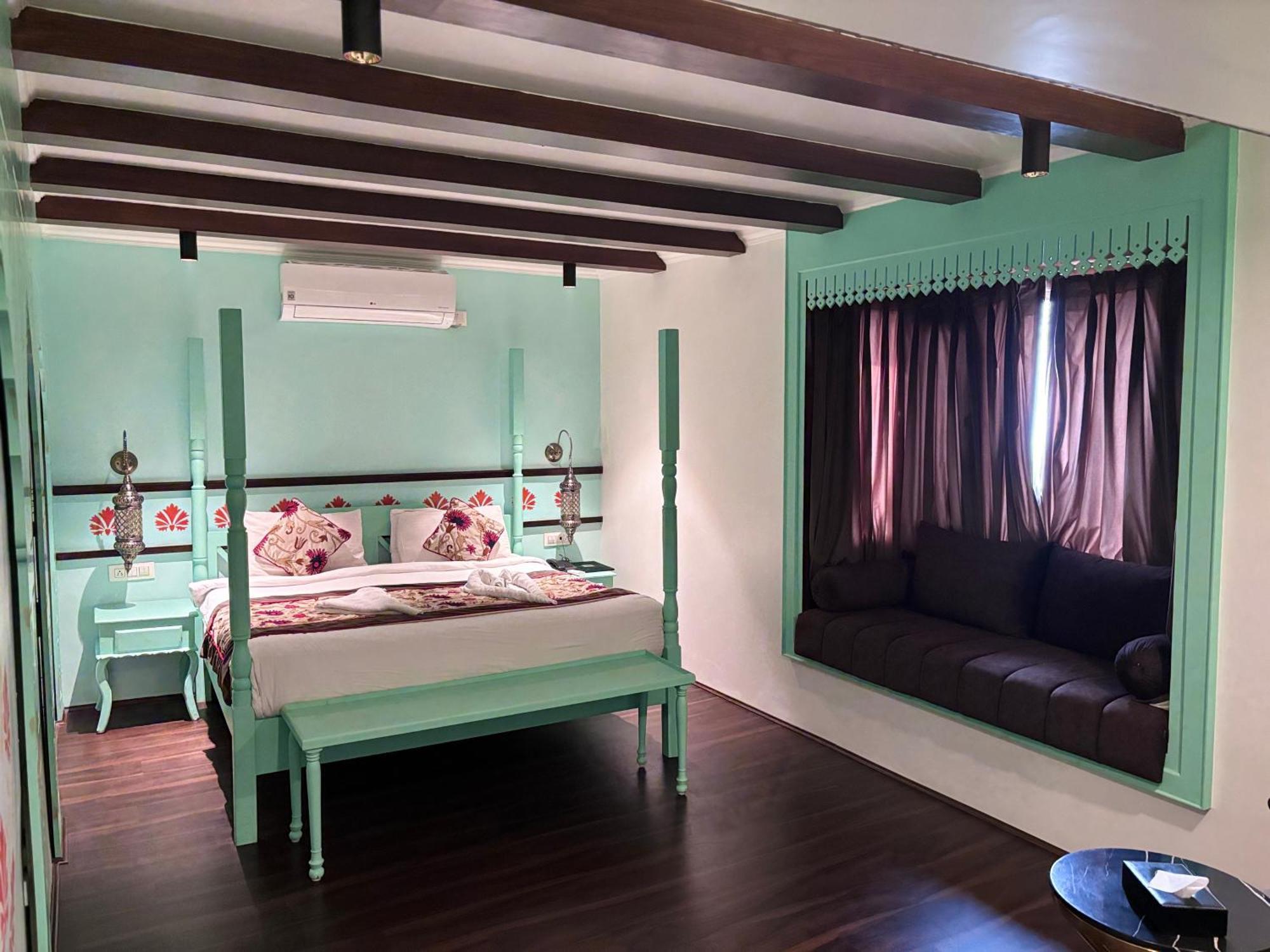 Hotel Green Rooms, Vintage Luxury Near Dal Lake Srīnagar Exteriör bild