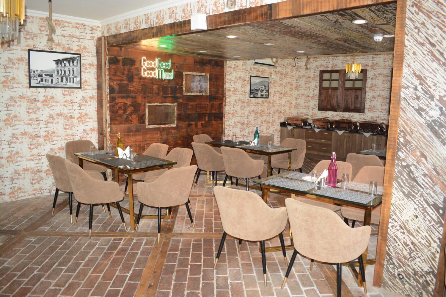 Hotel Green Rooms, Vintage Luxury Near Dal Lake Srīnagar Exteriör bild