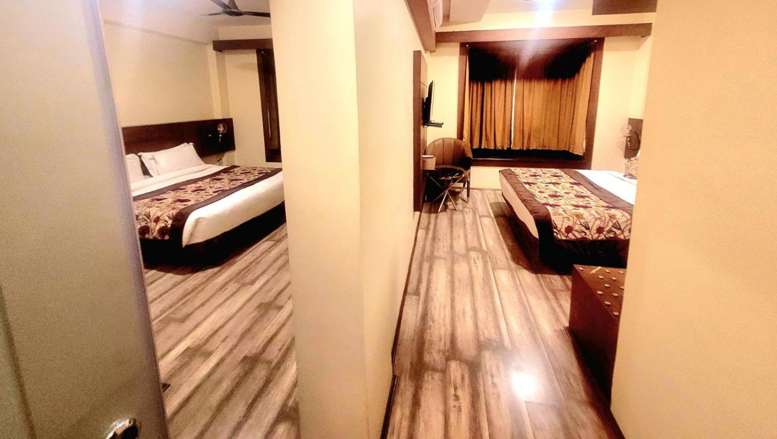 Hotel Green Rooms, Vintage Luxury Near Dal Lake Srīnagar Exteriör bild